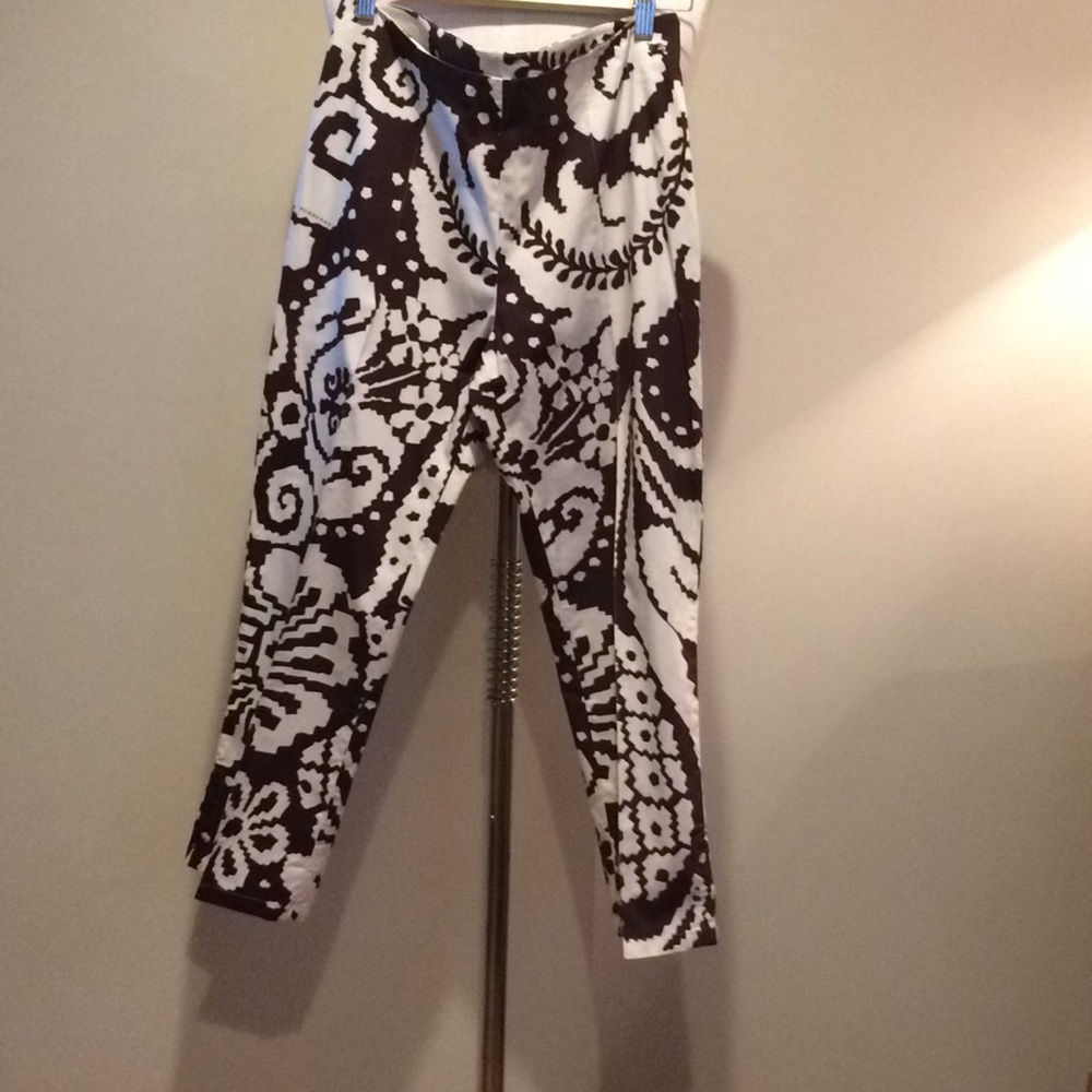 Burberry capris